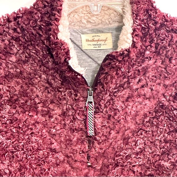 Cozy Sherpa Pullover in Burgundy - Picture 3 of 4